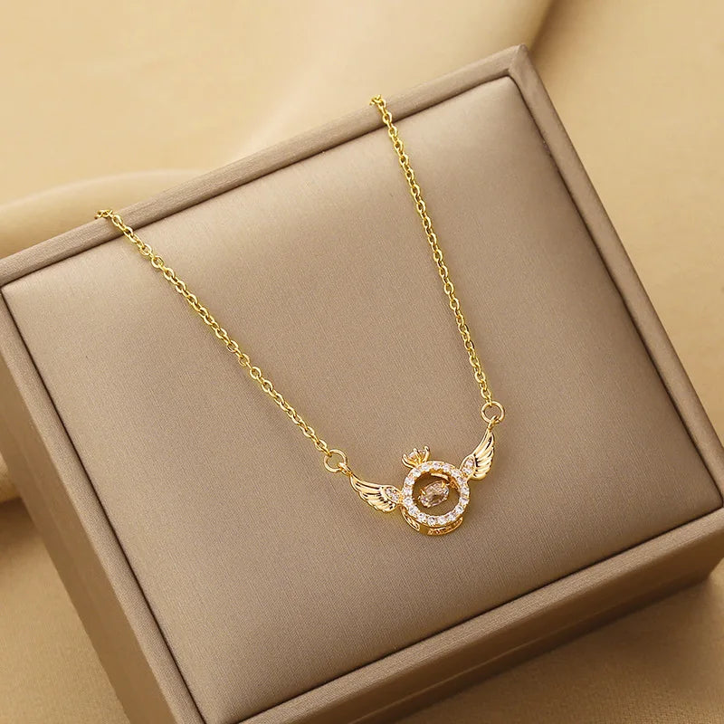 Angel Wings Clavicle Necklace minimalist jewelry look