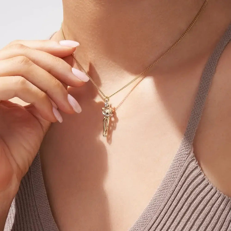 14K Gold Plated Embrace Jewelry Set elegant design