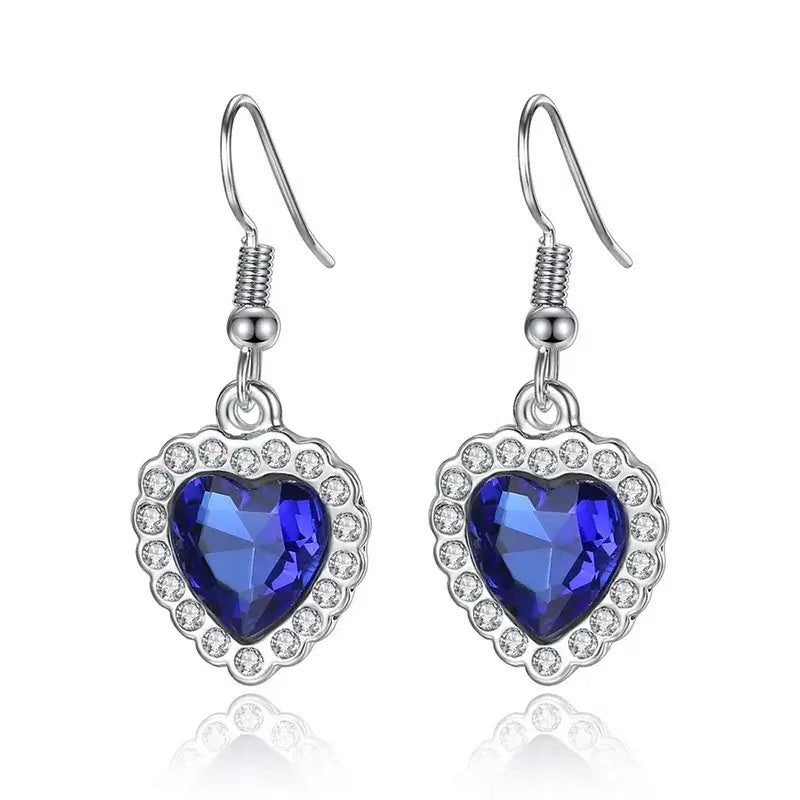Titanic Heart of the Ocean Jewelry Set featuring stunning heart-shaped blue crystal earrings.