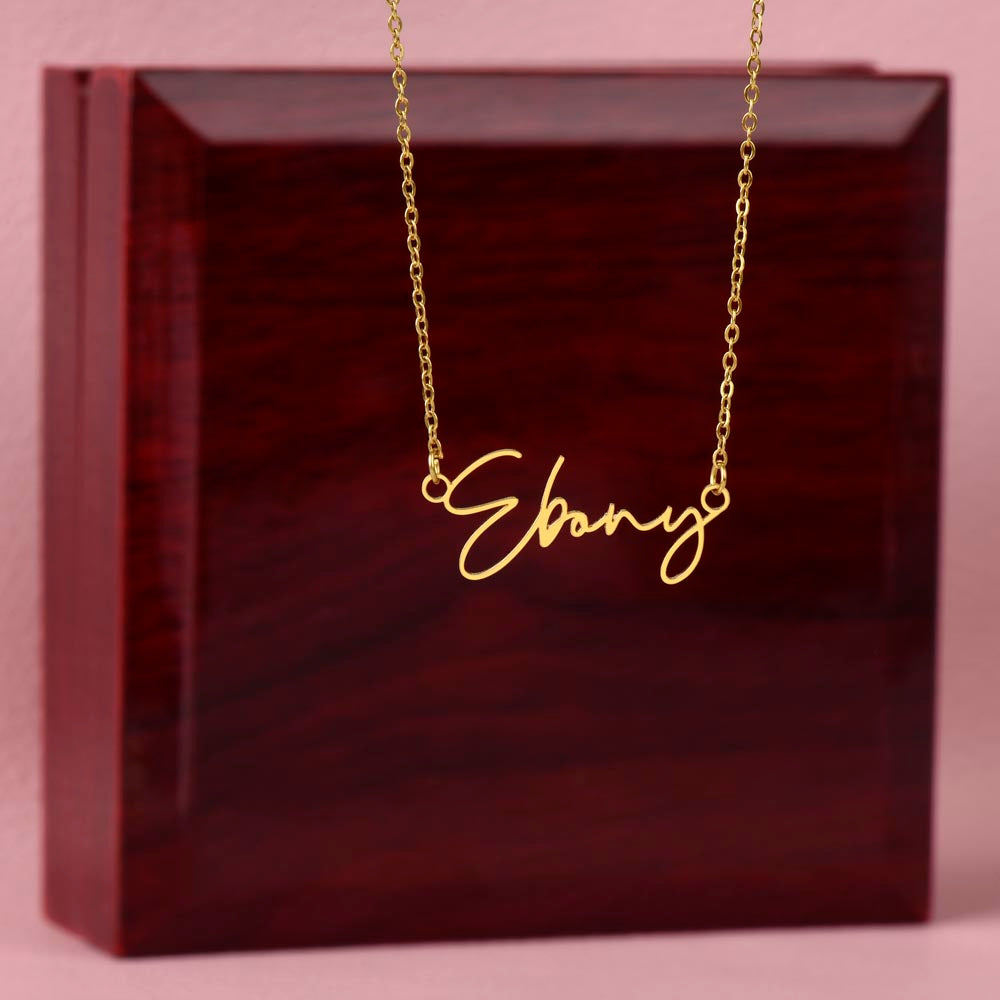Personalized name necklace with the name &